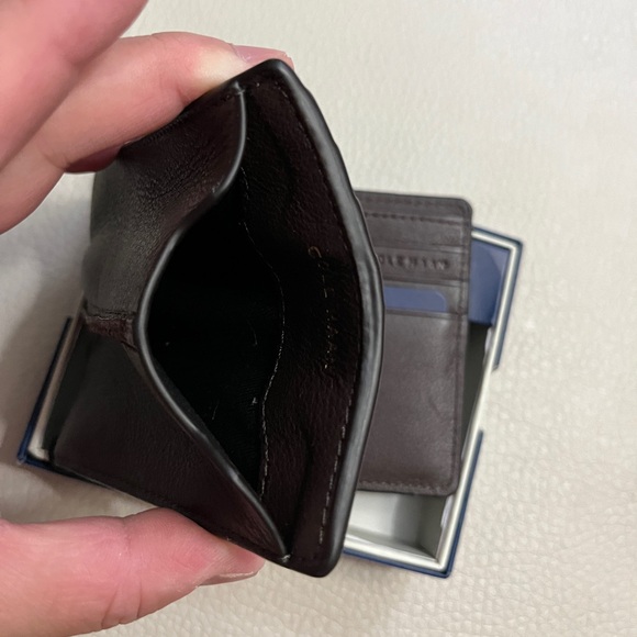 NWB - Cole Haan Men’s Leather Folding Wallet - Picture 3 of 11